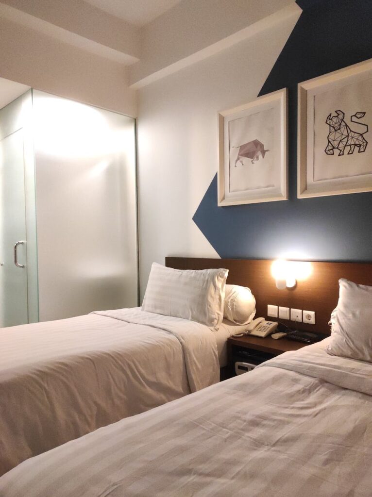 Hotel Quality Pillows: Sleep Like You’re on Vacation Every Night