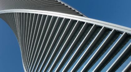 A striking abstract architectural facade in Saudi Arabia, showcasing modern design.